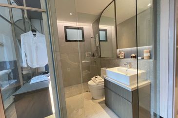 Emerald 9 Condominium