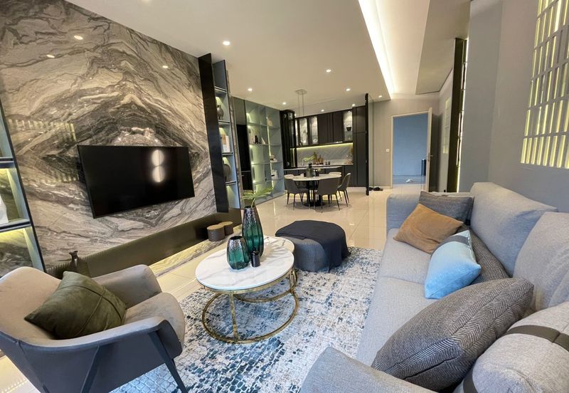 Emerald 9 Condominium