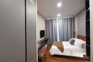 Aria Luxury Residence