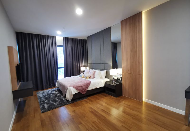 Aria Luxury Residence