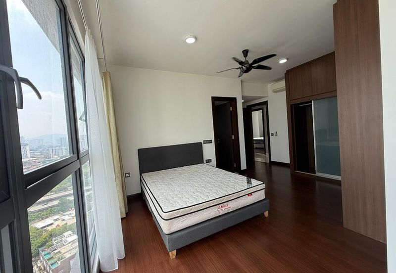KL Trillion Serviced Residence