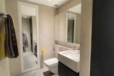 TRX residences Freehold  TRX financial hub