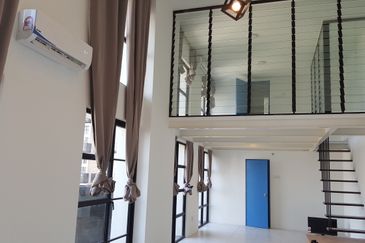 Colonial @ Empire city