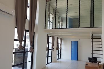 Colonial @ Empire city