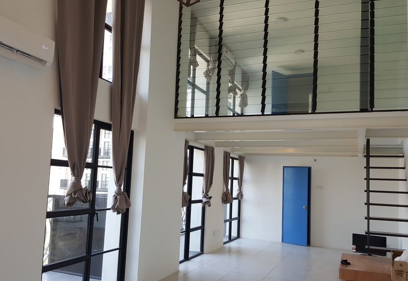 Colonial @ Empire city