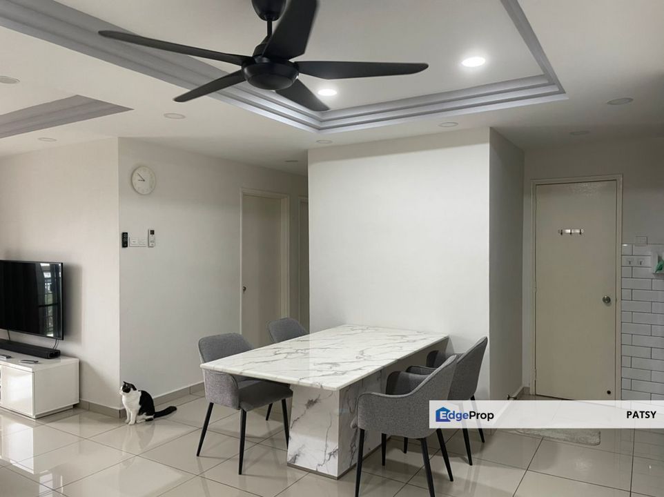 La vista Condominium Newly Renovated, Move-in Condition , Selangor, Puchong