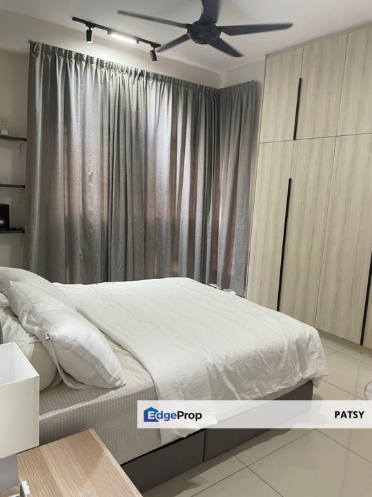 La vista Condominium Newly Renovated, Move-in Condition , Selangor, Puchong