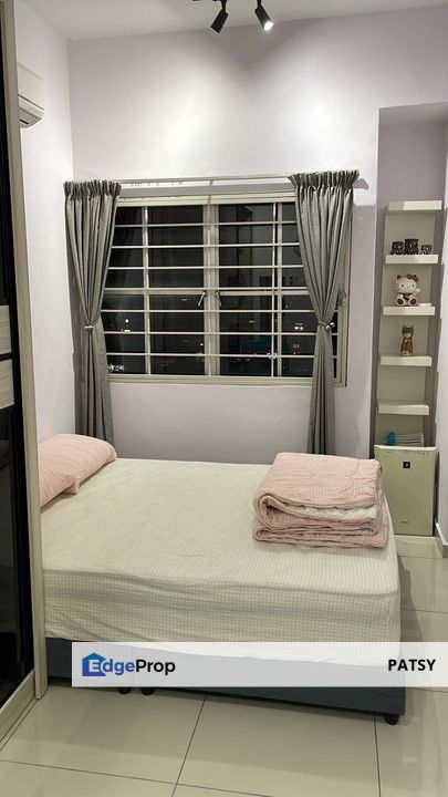 La vista Condominium Newly Renovated, Move-in Condition , Selangor, Puchong