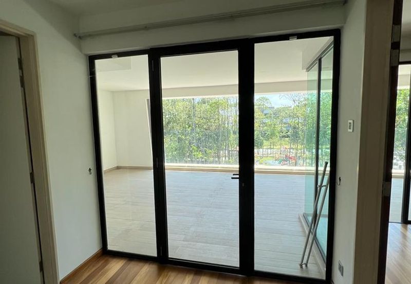 Akira @ 16 Sierra (Sierra 9)