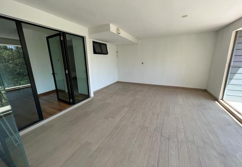 Akira @ 16 Sierra (Sierra 9)