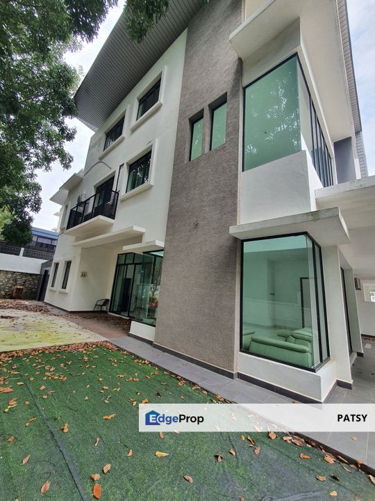 Akira Sierra 9, Bandar 16 Sierra, Exclusive Semi-D Extra Land size, Selangor, Puchong South