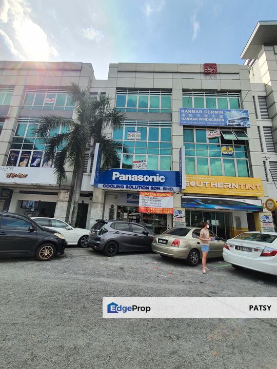 Puteri Central, Jalan Puteri 4/x Puteri Mart & LRT Frontage for Rental ...