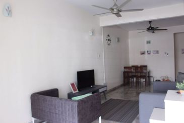 Jalan Kenari, Bandar Puchong Jaya