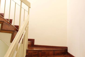 Jalan Kenari, Bandar Puchong Jaya