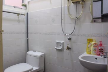 Jalan Kenari, Bandar Puchong Jaya