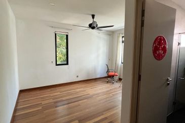 Akira @ 16 Sierra (Sierra 9)