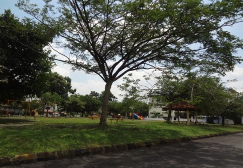 Puteri 10, 2.5sty Beautifully Renovated, Must view