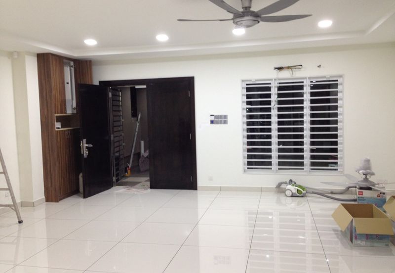 Puteri 10, 2.5sty Beautifully Renovated, Must view