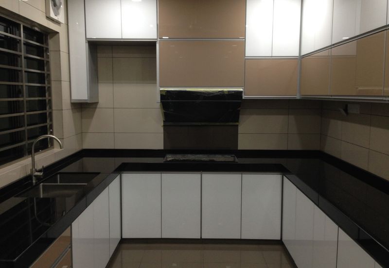 Puteri 10, 2.5sty Beautifully Renovated, Must view