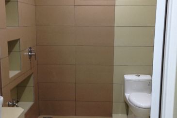 Puteri 10, 2.5sty Beautifully Renovated, Must view