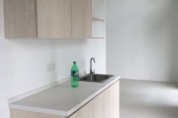 Colonial @ Empire city