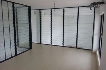 Colonial @ Empire city