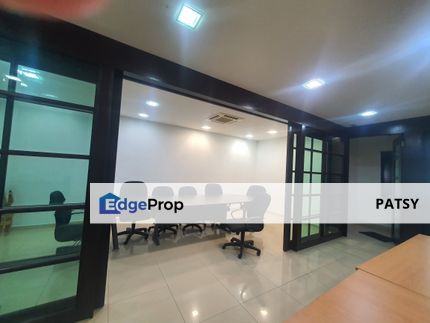 Bandar Puteri, 3-storey shop, Fronting Mainroad Beautifully renovated, Selangor, Puchong