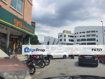 Bandar Puteri, 3-storey shop, Fronting Mainroad , Selangor, Puchong