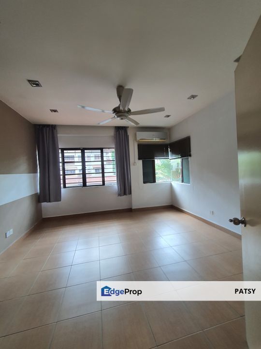 Nilam Terraces 2.5-storey Endlot with land, Selangor, Puchong South