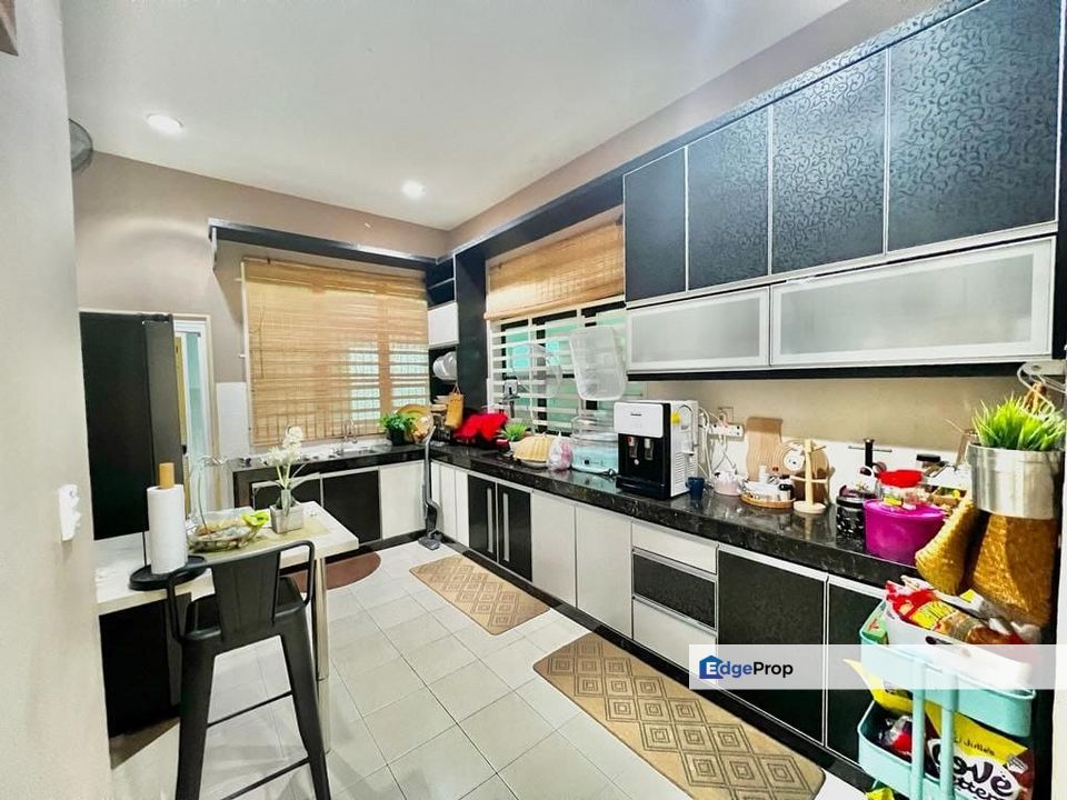 Teres setingkat dua geran jadi satu rumah di Taman Pandan 1, Pahang, Kuantan