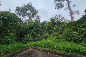 Kampung Sungai Deraka