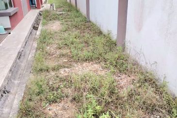 SEMID SETINGKAT TAMAN MERBAU PERDANA, TRIANG PAHANG