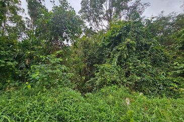 Kampung Sungai Deraka