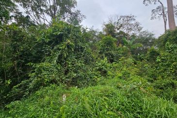 Kampung Sungai Deraka