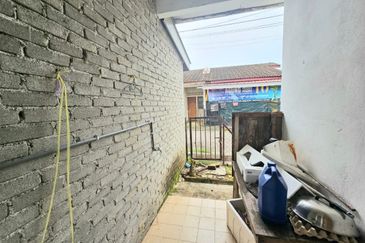 TAMAN DESA BONGSU (DATO' BAHAMAN)