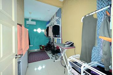 SUNGAI KARANG DARAT I