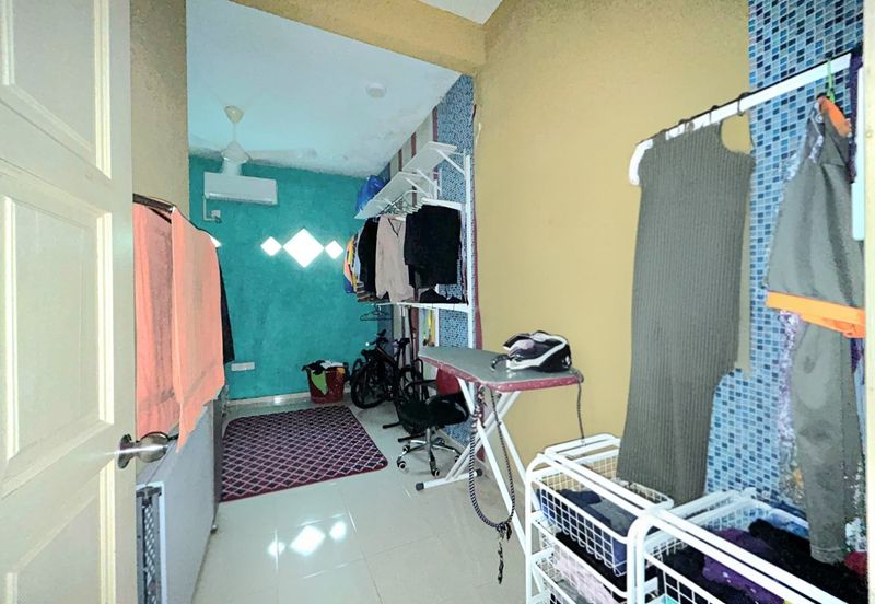 SUNGAI KARANG DARAT I