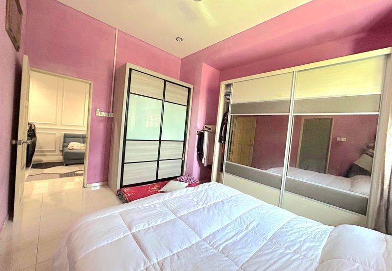 SUNGAI KARANG DARAT I