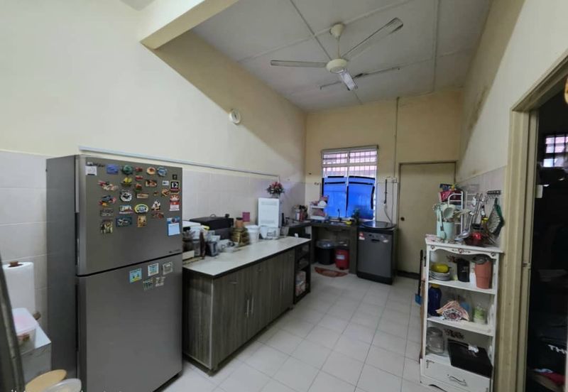 TAMAN TANAH PUTIH 2 (P/LOT 1568)