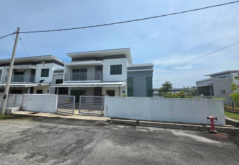 TAMAN KUANTAN JAYA KAMPUNG PAK MAHAT