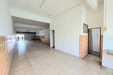 Shop Lot 1.5 Tingkat Taman Jaya 5 near to Taman Jaya 4