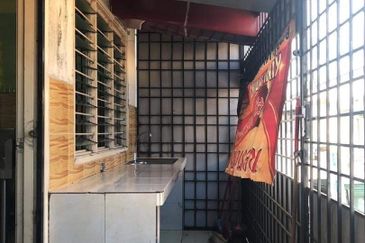 Shoplot Renoveted Indera Sempurna near to Taman Indera sempurna