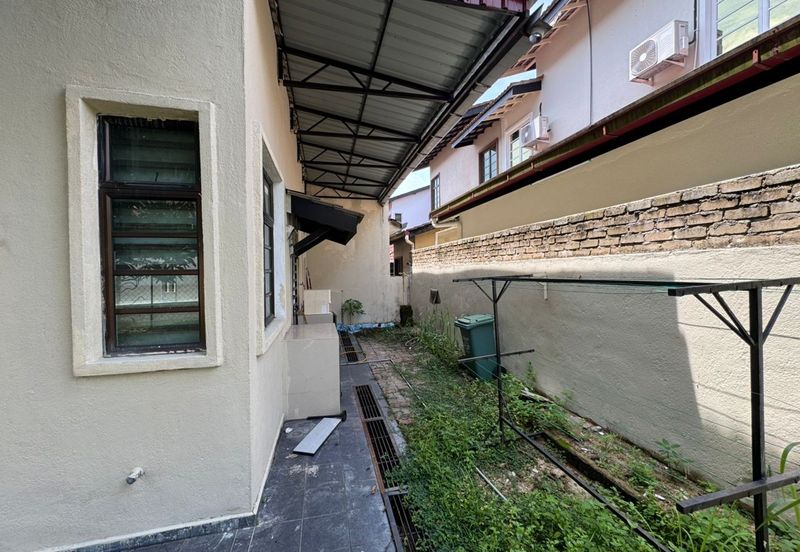 PERUMAHAN ASTANA PERMAI