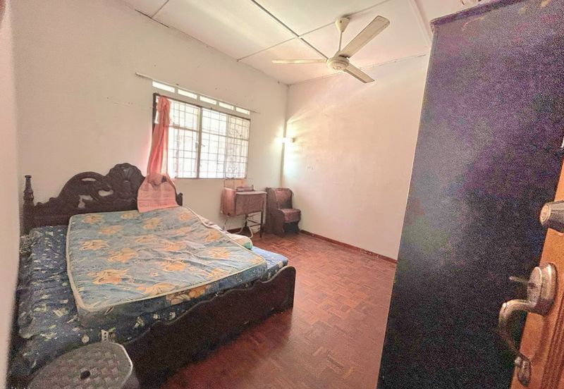 Taman Cenderawasih Indah