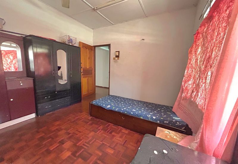 Taman Cenderawasih Indah