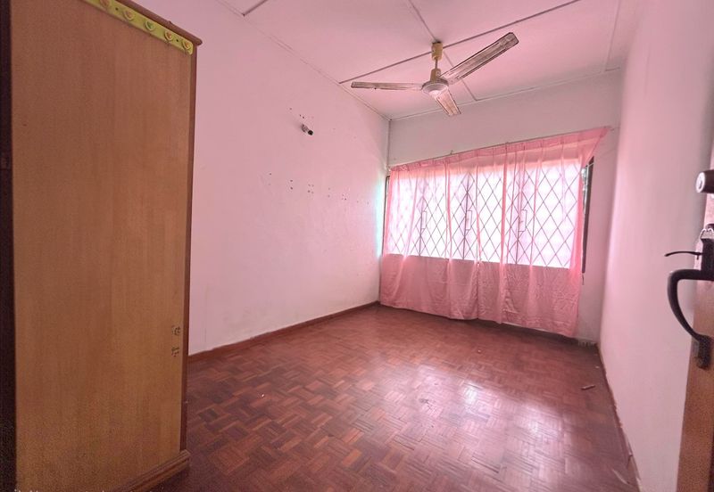 Taman Cenderawasih Indah