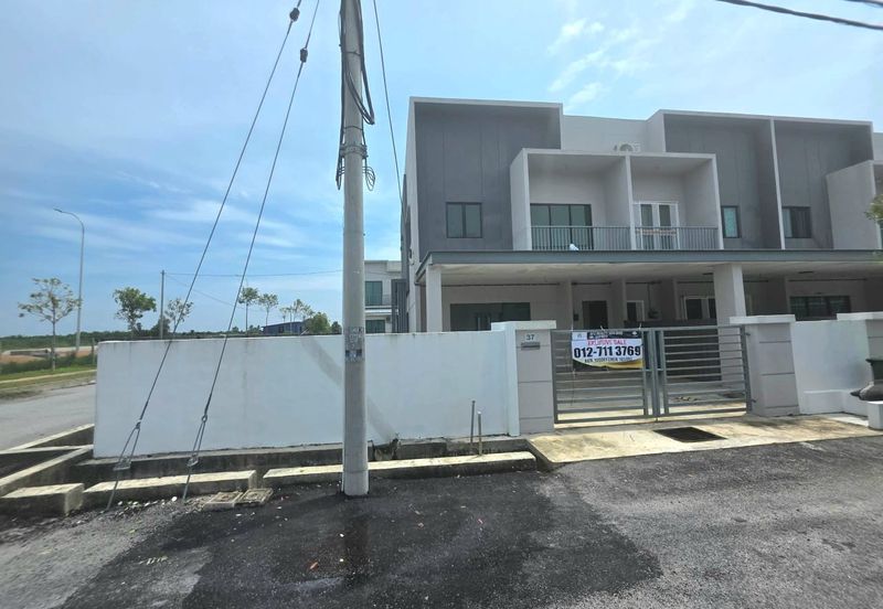 TAMAN KUANTAN JAYA KAMPUNG PAK MAHAT