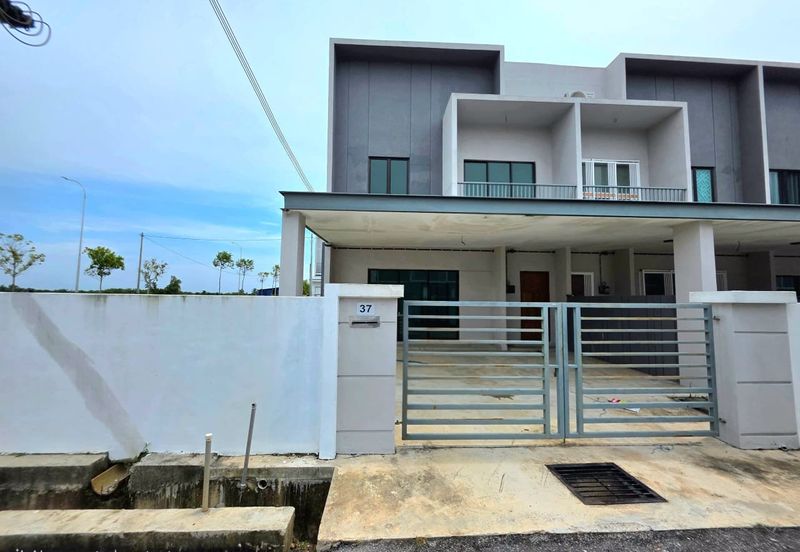 TAMAN KUANTAN JAYA KAMPUNG PAK MAHAT