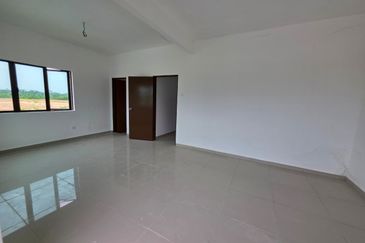 TAMAN KUANTAN JAYA KAMPUNG PAK MAHAT