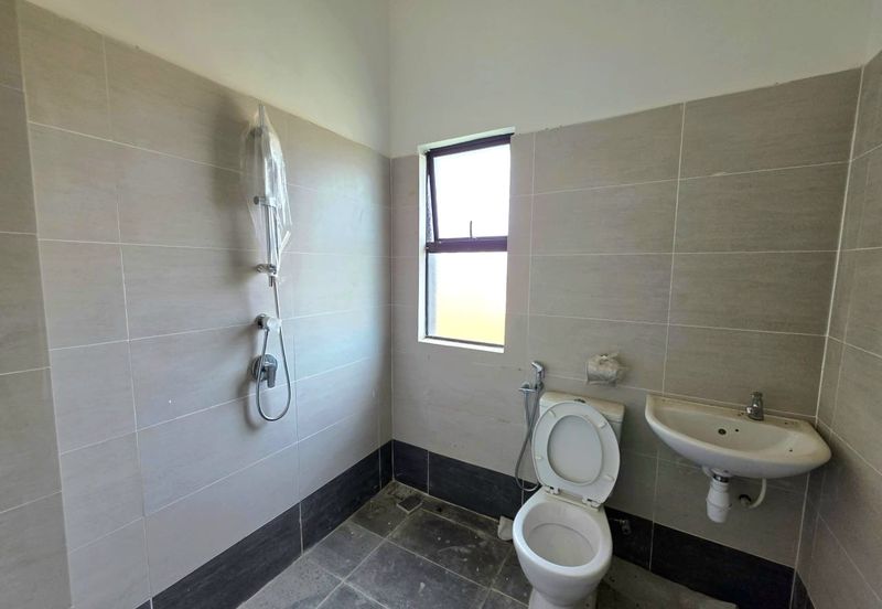 TAMAN KUANTAN JAYA KAMPUNG PAK MAHAT